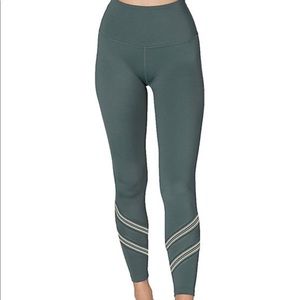 NWT Beyond Yoga Compression Stripe HW Legging